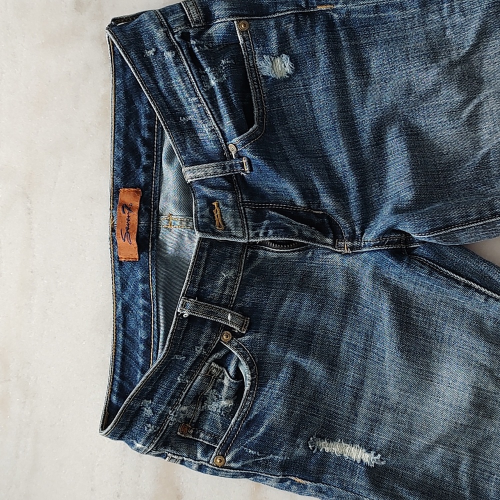 Distressed Skinny Jeans